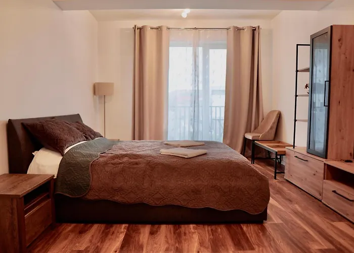 Coresi Luxury Sinuhe Residents Studio For 4