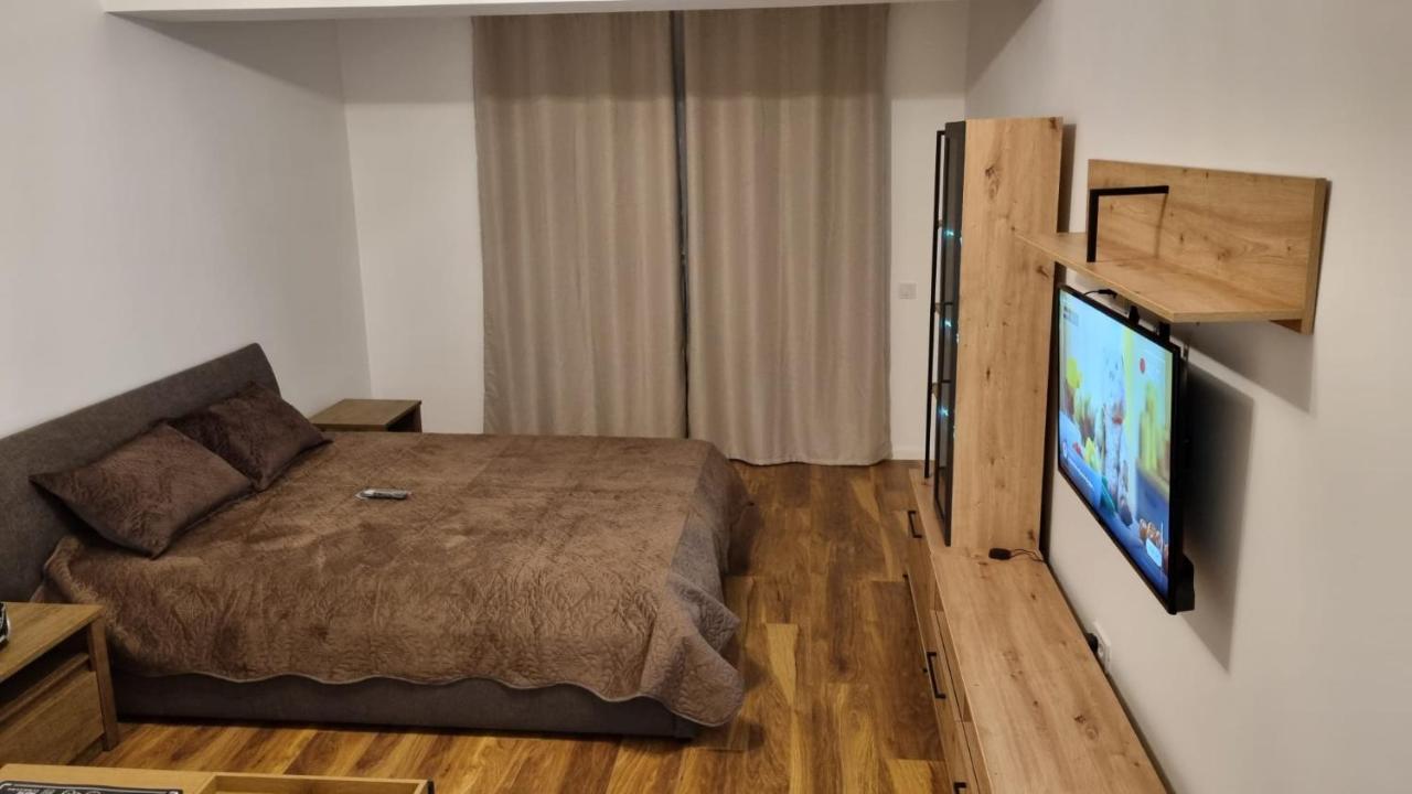 Coresi Luxury Sinuhe Residents For 4 Apartment