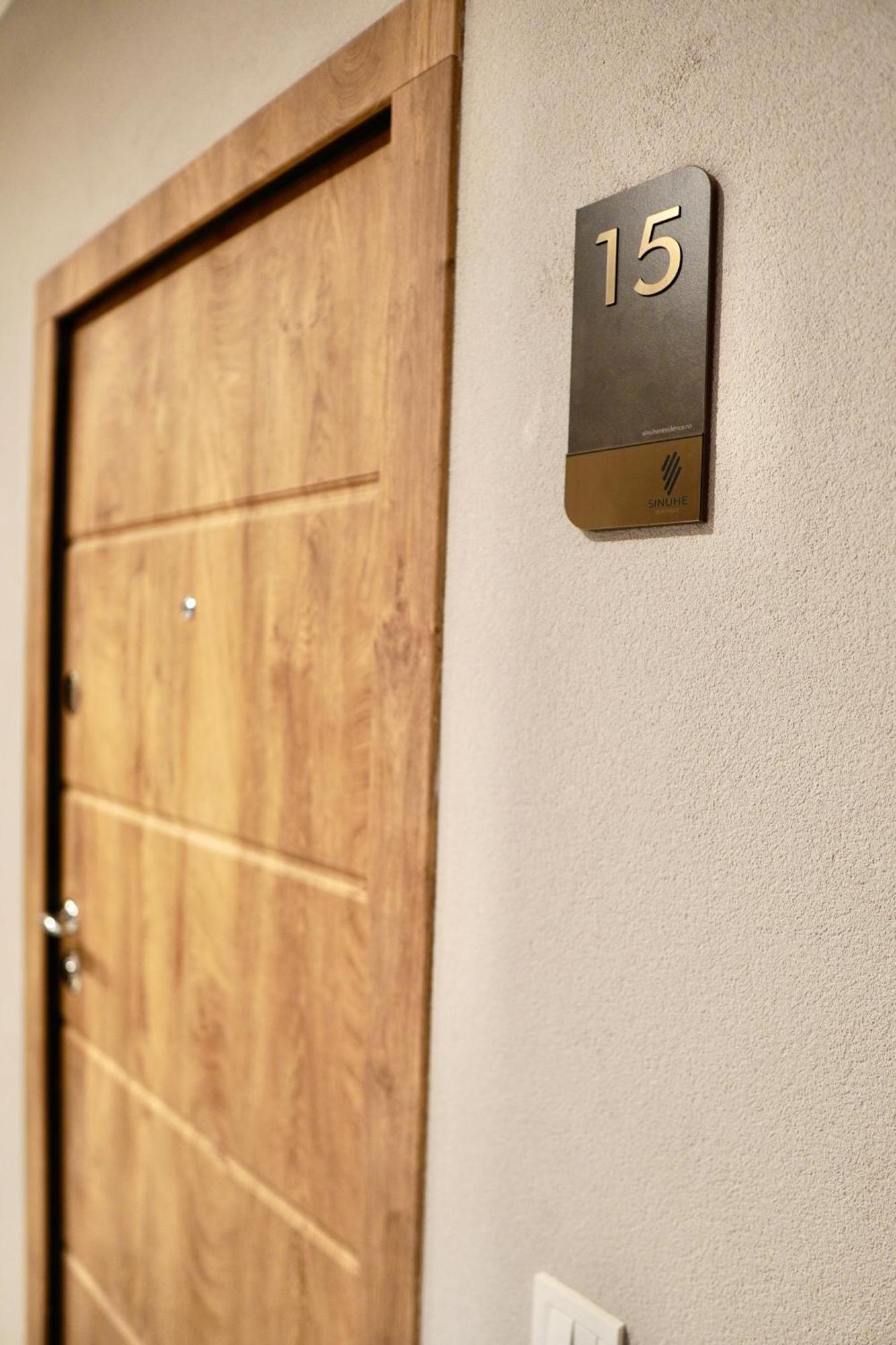 Apartment Coresi Luxury Sinuhe Residents For 4