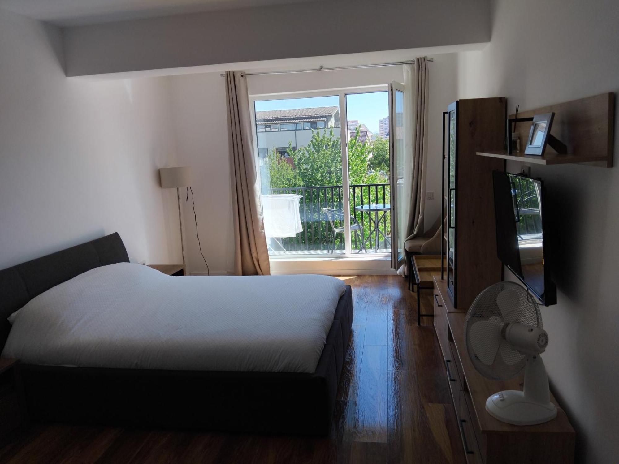 Coresi Luxury Sinuhe Residents For 4